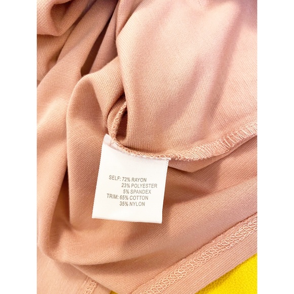 NWT {Rose+Olive} Lace Sleeve Top - Picture 7 of 7